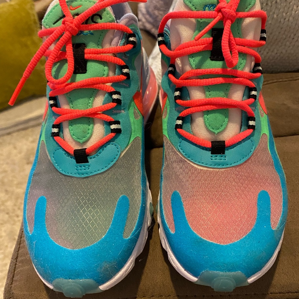 Nike Air Max React 270